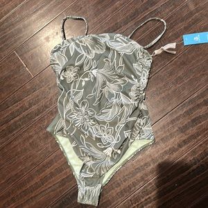 New Cupshe bathing suit - green size medium